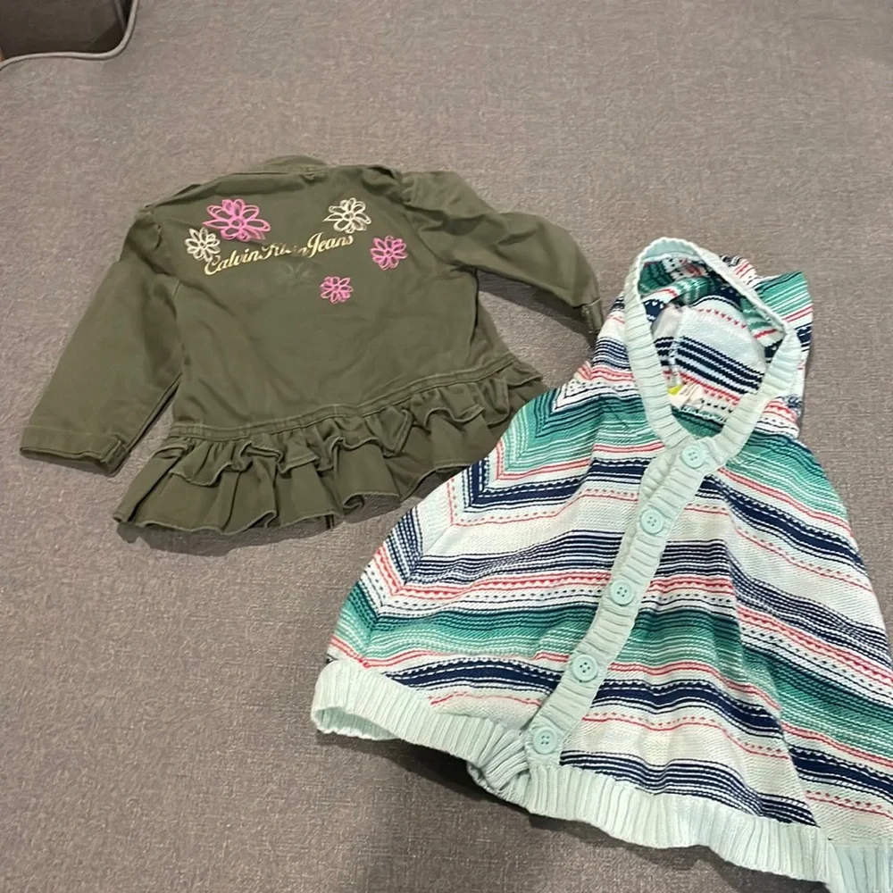 Calvin Klein Green Zip up Floral Jacket Crazy 8 Turquoise Hooded Poncho